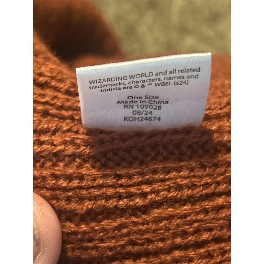 Harry Potter Team Gryffindor Knit Stocking Hat Wizard Perfect Condition‎